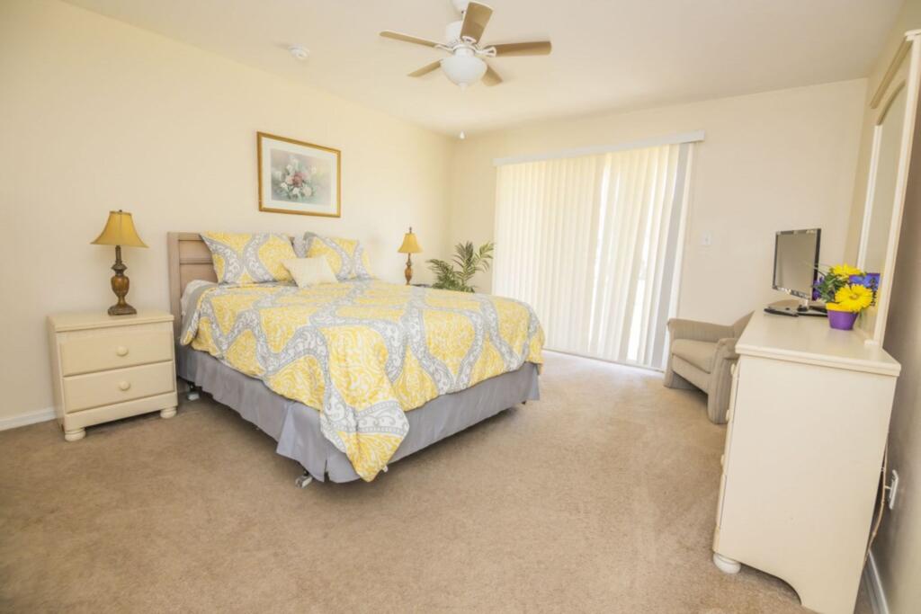 Fascinating Island Club Condo - thumb 3
