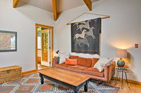 Book Pentwater Hotels, Accommodation Deal Accommodation Deal