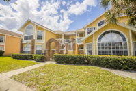 Glorious Sweetwater Club Condo by IPG Florida Accommodation Deal