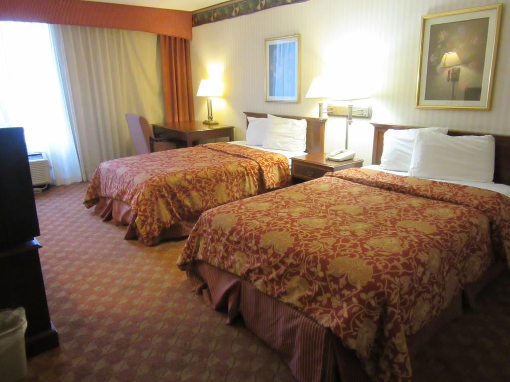 Governor's Inn & Suites - thumb 1