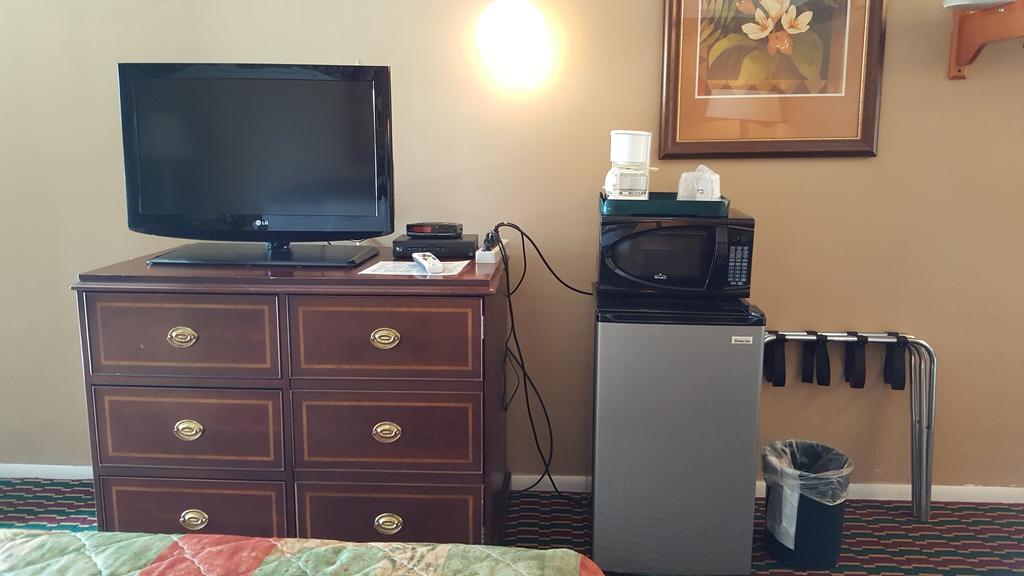 Green Gables Inn - thumb 1