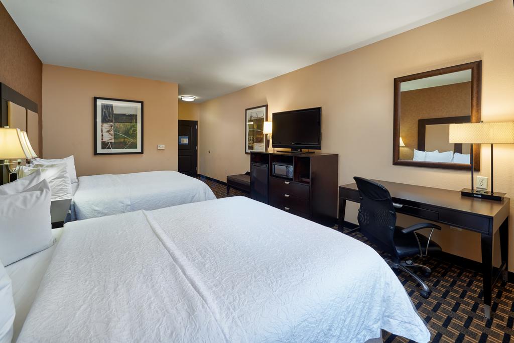 Hampton Inn & Suites Longview North - thumb 1