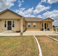 Home with 3 Acres - 4 Mi to Circuit of the Americas - Accommodation Deal