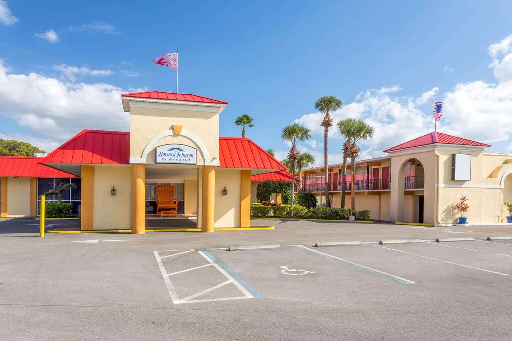 Howard Johnson By Wyndham Lakeland - thumb 2
