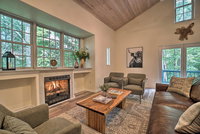 Inviting Home 2 Mins from Mud Creek Waterfall Accommodation Deal