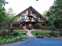 Lily Creek Lodge Accommodation Deal