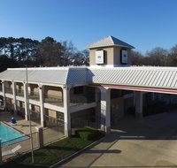 Majestic Inn - Accommodation Deal