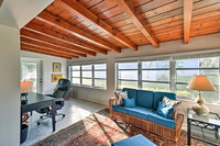 Mid-Century Modern Home 1 Mi to Nokomis Beach Accommodation Deal