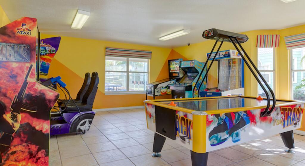 Miguel's Island Club Condo By IPG Florida - thumb 1