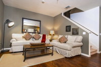 Modern Bargains - Lucaya Village - Beautiful Relaxing 4 Beds 3 Baths Townhome - 3 Miles To Disney Accommodation Deal
