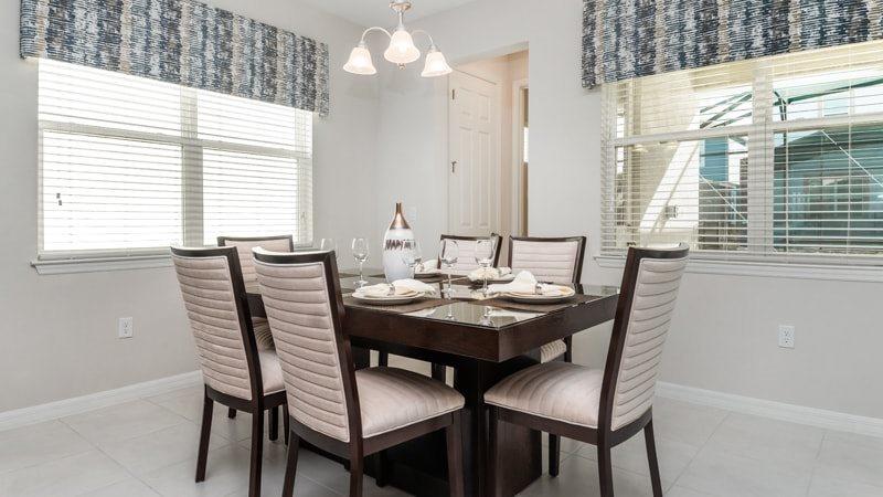 Modern Solara Resort 4 Bedroom Pool Home - thumb 3