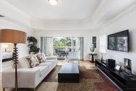 Modern Three Suites Vacation Apartment 266652 Accommodation Deal