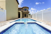 Molona Villa 144 Accommodation Deal