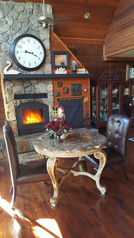 Mountain Lake Lodge - thumb 2