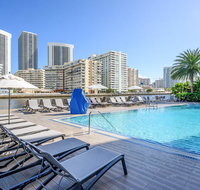 New Listing Luxe Beach Dream w/ Infinity Pool condo - Accommodation Deal