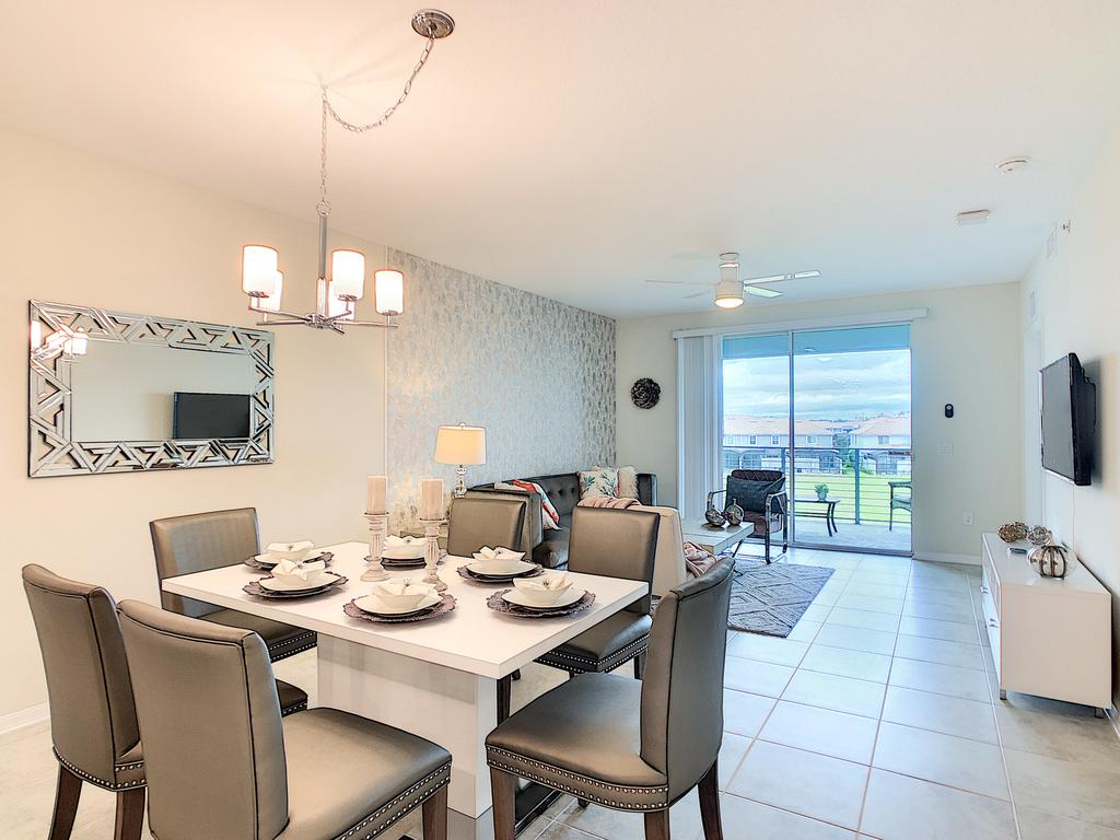 NEW SPECIAL OFFER! - NABOO - Amazing Condo Apt (5 Min Disney And Outlets) At Storey Lake Resort - thumb 3