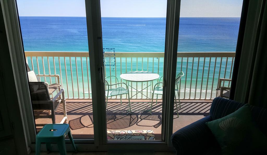 Pelican Beach Resort Rentals - thumb 2