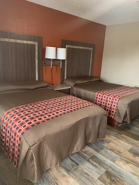 Prince Of Wales Motel - thumb 1
