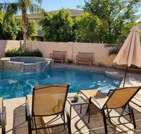 Resort Style Living in a Spacious Avondale Beauty - Accommodation Deal