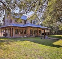 Riverfront Home with Shaded PorchHotTub by DT Blanco - Accommodation Deal