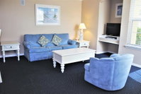 Runaway Beach Club Resort 2 Bedroom Vacation Condo - RW8103 Accommodation Deal