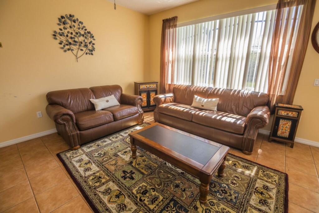 Southampton Vacation Home With Pool Near Disney - thumb 2