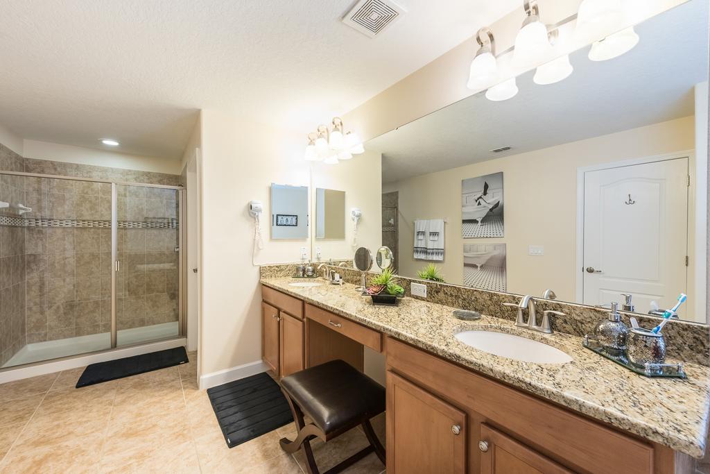 Spacious 5 Bedroom Villa - Paradise Palms Resort - thumb 0