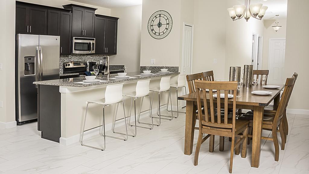 Storey Lake 18002 - thumb 1