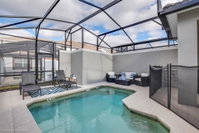 Storey Lake Townhome - 5 Bdm townhouse Accommodation Deal