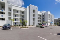 Story Lake Amazing Brand New Condo305 Accommodation Deal