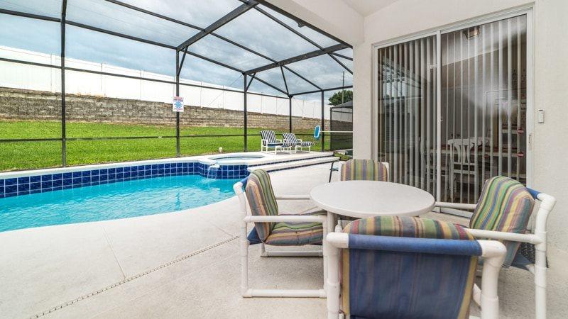 Stunning 4 Bedroom 3 Bath Pool Home In Windsor Palms Resort - thumb 2