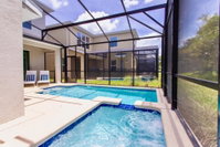 Stunning 5 Bd w/ Pool Close to Disney  Storey Lake 2767 Accommodation Deal