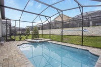 Stunning 5 Bedroom w/ Pool Close to Disney 1820 Accommodation Deal