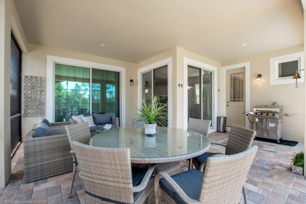 The Ultimate Guide To Renting Your Luxury 6 Bedroom Villa On Solara Resort, Orlando Villa 3037 - thumb 1