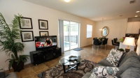 Upgraded 4 Bedroom 3 Bath End Unit Town Home Accommodation Deal