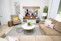 Walk to Clubhouse own Pool Free WiFi Parking  Free Resort amenities. WW9027 Accommodation Deal