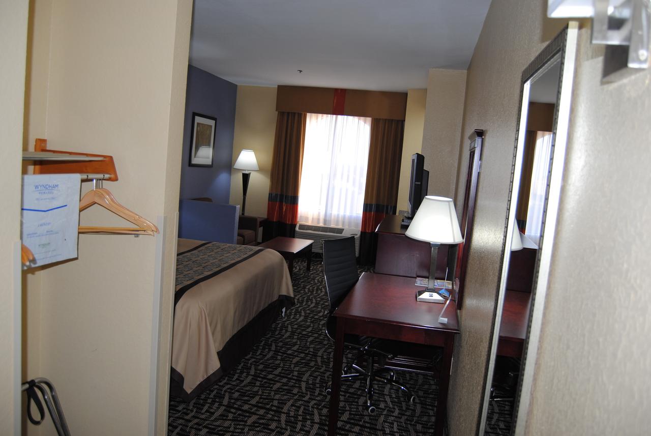 Days Inn & Suites By Wyndham Prattville-Montgomery - thumb 13
