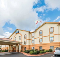 Days Inn  Suites by Wyndham Prattville-Montgomery - Accommodation Deal