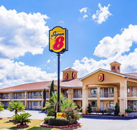 Super 8 by Wyndham Prattville Montgomery - Accommodation Deal