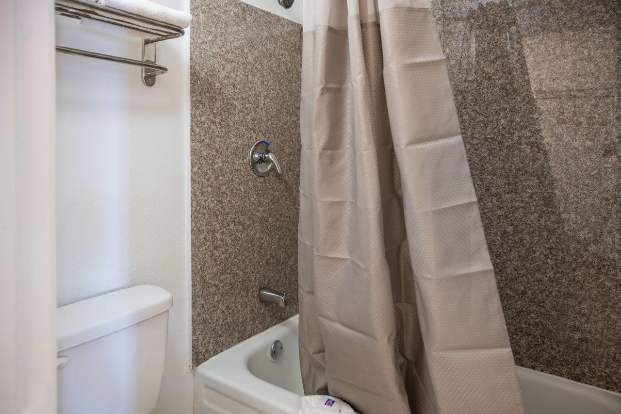 Motel 6 - Opelika - thumb 32