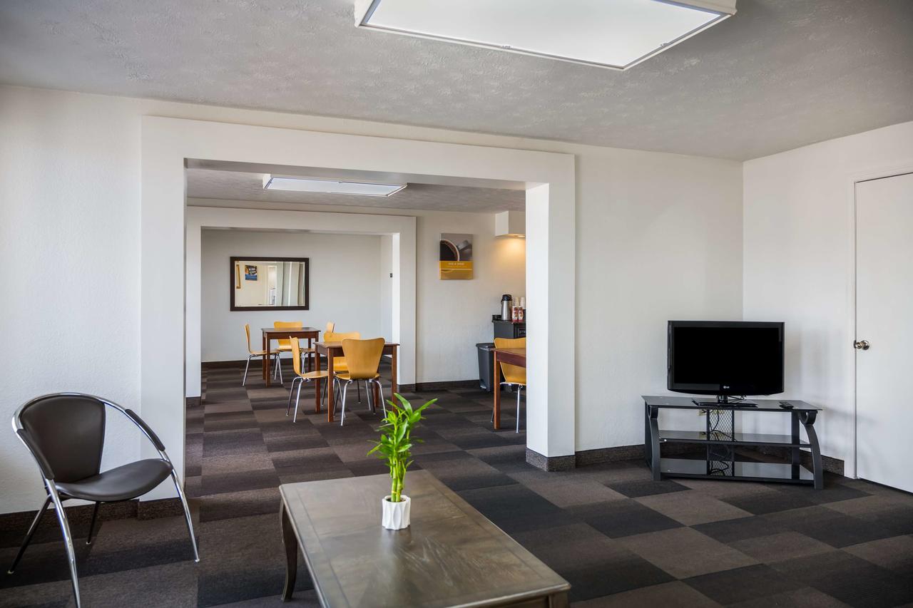 Motel 6 - Opelika - thumb 33