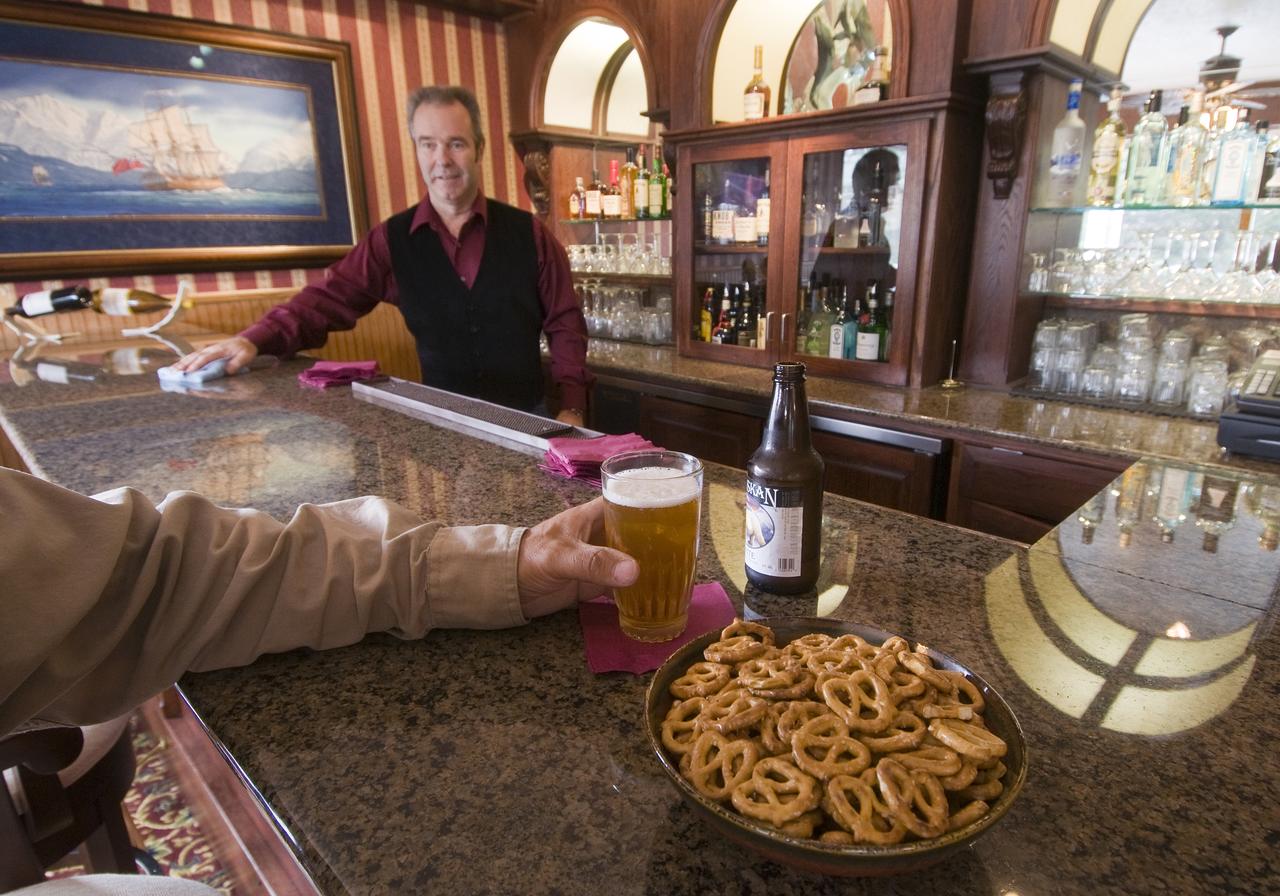 Hotel Seward - thumb 43