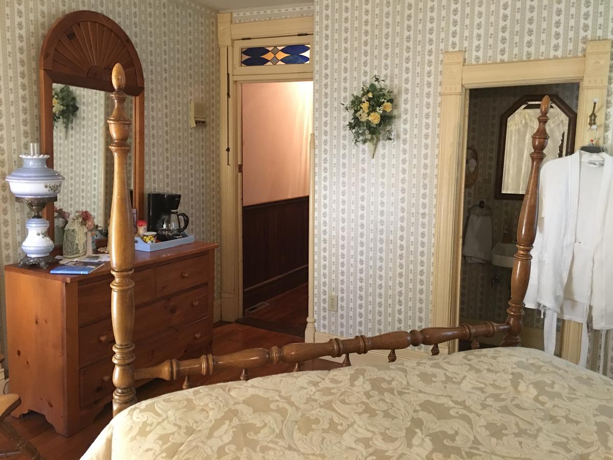 Sunnyside Inn Bed & Breakfast - thumb 3