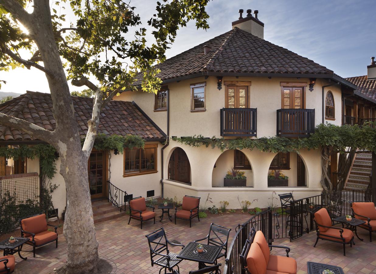 Rancho Caymus Inn - thumb 1