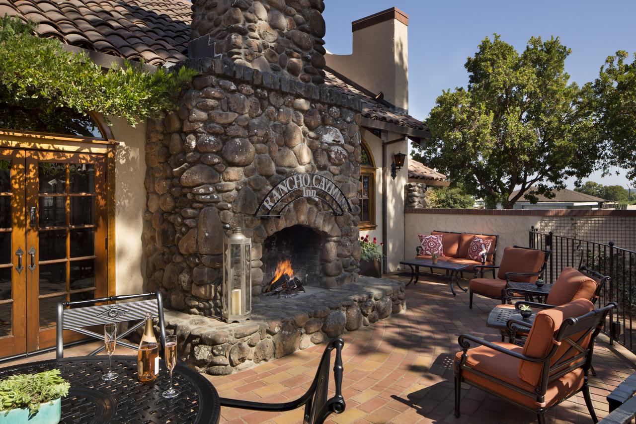 Rancho Caymus Inn - thumb 3