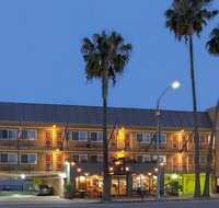 Travelodge by Wyndham Culver City - Accommodation Deal