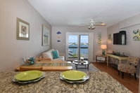 Booking Hallandale Accommodation Deal
