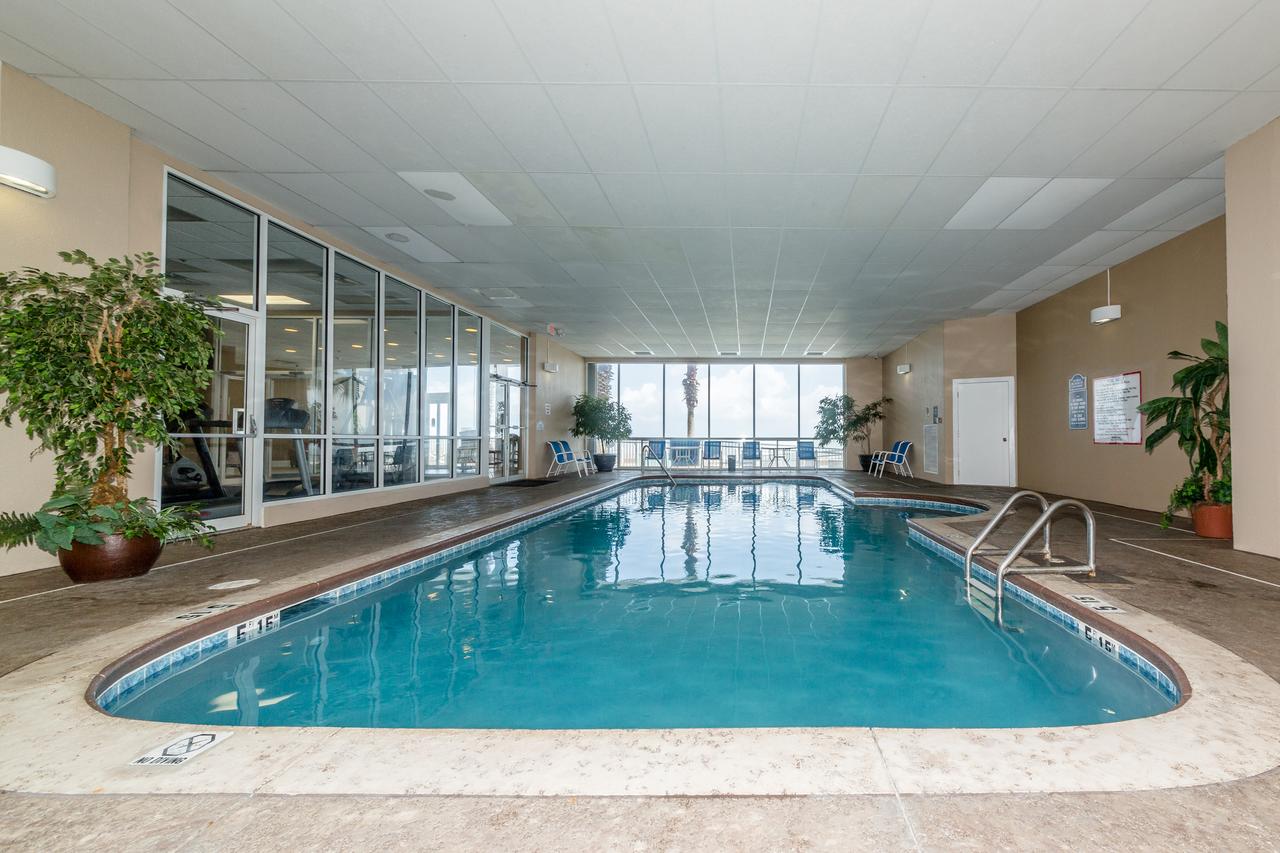 Admirals Quarters 802 - thumb 30