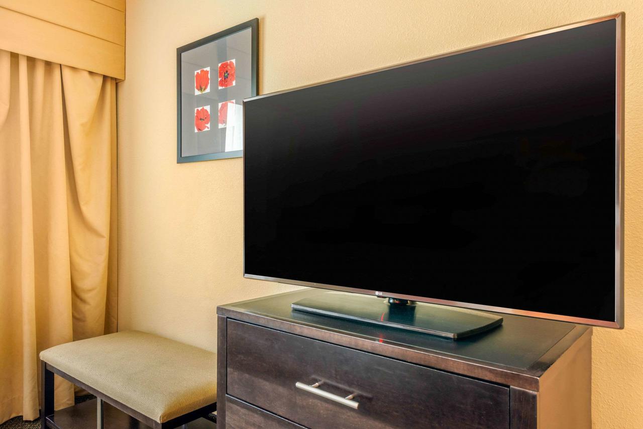 Cambria Hotel Ft Lauderdale, Airport South & Cruise Port - thumb 5