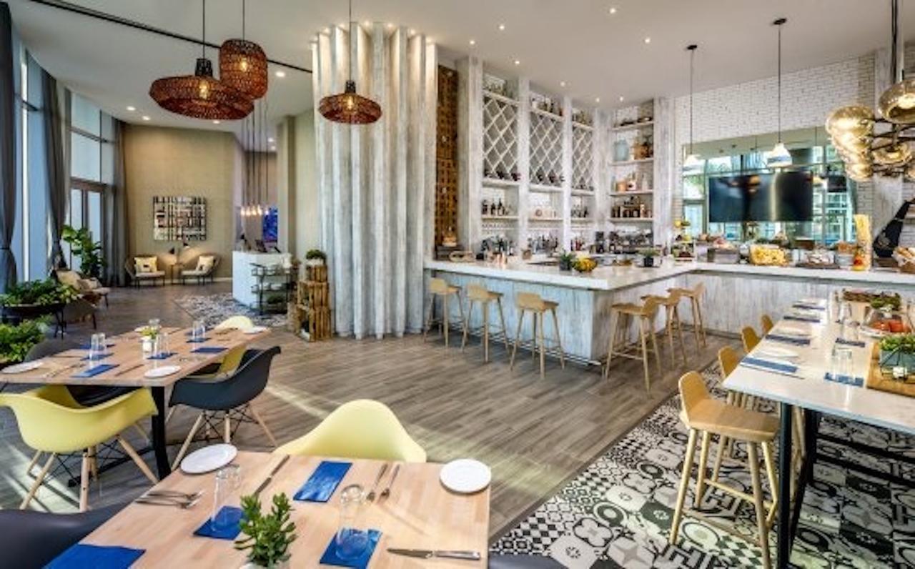 Beachfront Apartment - thumb 5